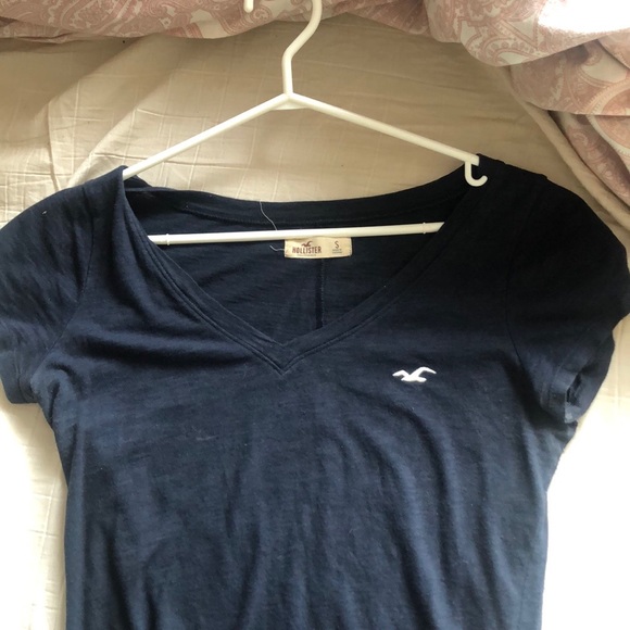 Shirts - Picture 2 of 5